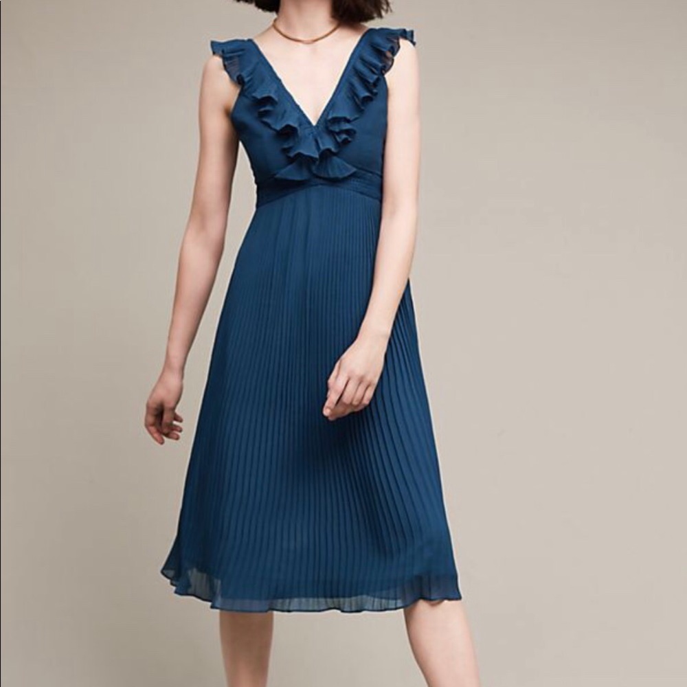 Anthropologie Lucy Paris Ruffle V-neck dress